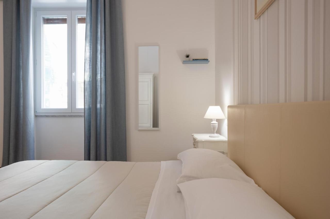B&B Palermo Bella Rooms And Suites Exterior photo