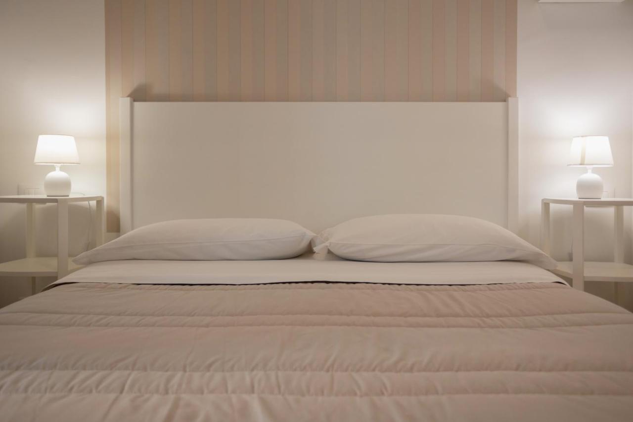 B&B Palermo Bella Rooms And Suites Exterior photo